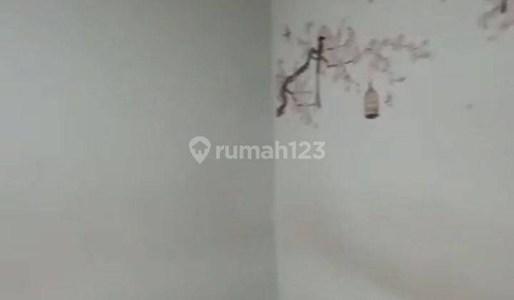 Apartemen Green Sedayu Studio 28 M² Semi Furnish  2