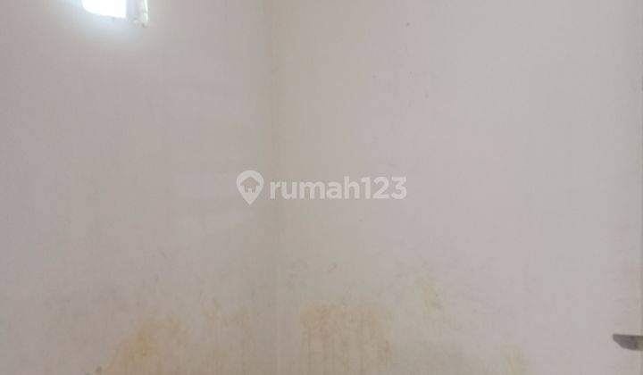kamar tidur city park apartment cengkareng 2