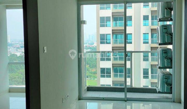 Apartemen Green Sedayu 3 Kamar Tidur Semi Furnish.      1