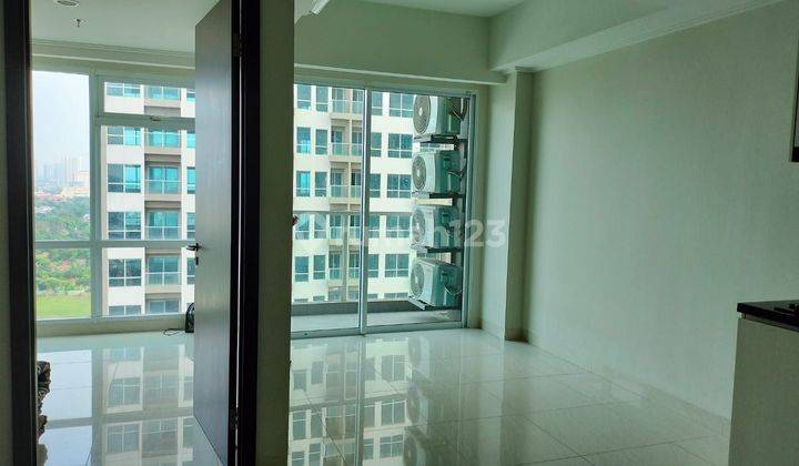 Apartemen Green Sedayu 3 Kamar Tidur Semi Furnish.      2