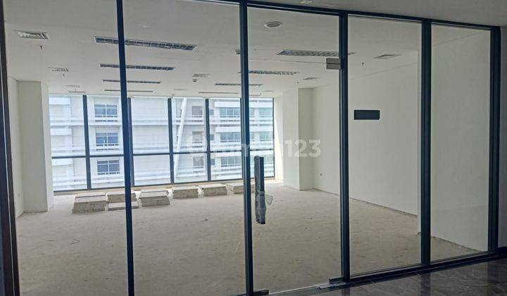 Office Murah The Smith Alam Sutera Ukuran 70,49 m² 1