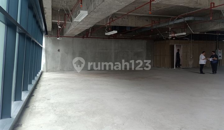 Office Bare Sudirman Area 280m² Jakarta Pusat 