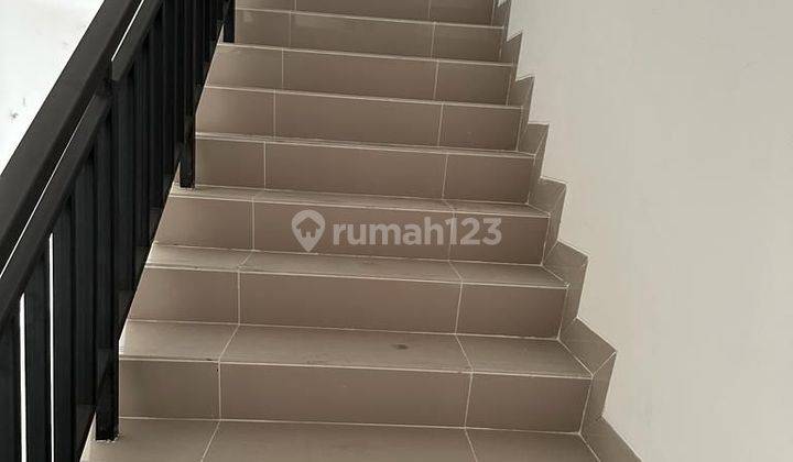 Ruko Mega Kuningan Rmke 4,5 X 18 ( 3 Lantai ) 2