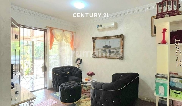 Dijual Rumah Akses Jalan Lebar Dalam Cluster De Latinos Bsd Tangsel 2