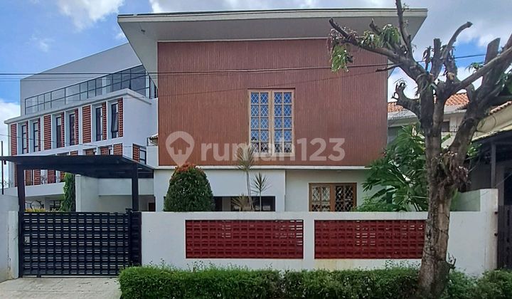 2-Storey House Ready to Live Strategic Location in Bintaro Sector 9 South Tangerang