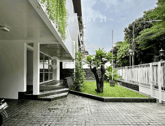 For Rent, Ready-to-Occupy House in Pondok Indah Near RSPI 2
