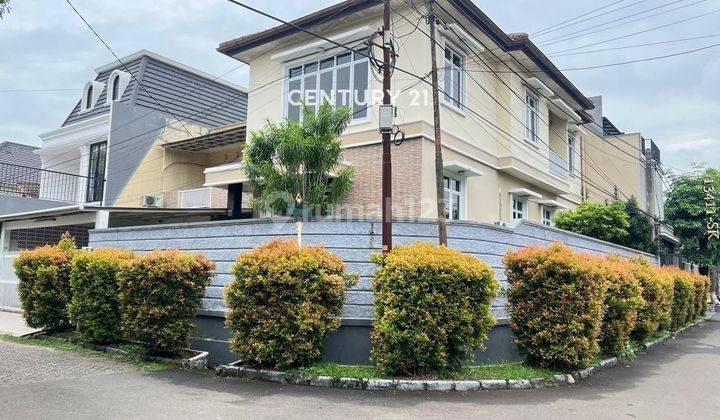 Dijual Rumah Hook Dengan Tanah Luas Akses Jalan Lebar Di Sektor 3 1