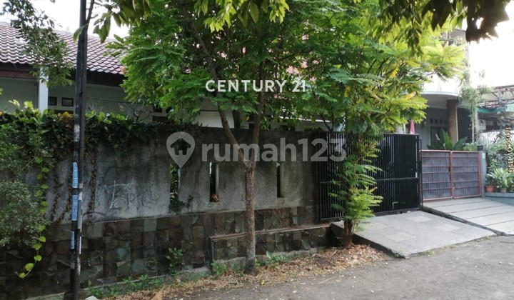 Dijual Rumah di Villa Bintaro Indah Tangerang Selatan Dijual Rumah di Villa Bintaro Indah Tangerang Selatan
