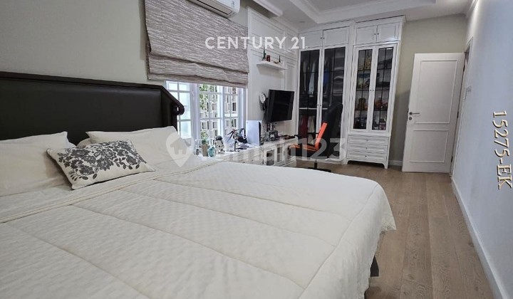 Dijual Rumah American Classic di Bintaro Jaya Sektor 9 2