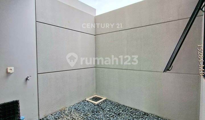 Rumah Baru Primary di Discovery Bintaro Jaya 2