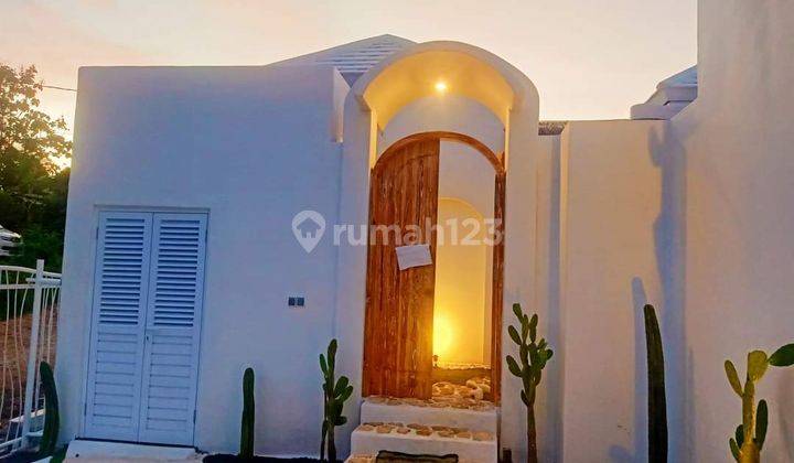 Villa Cantik Santorini Style  Dekat Hotel Bintang 5  2