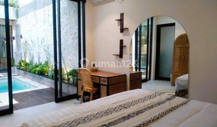 Villa Modern Tropis di Berawa dekat Finns dan Atlas Beach Club  2