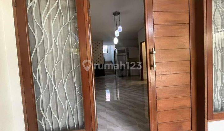 Ready Unit house in the center of Renon near Rs International and Sanur 2