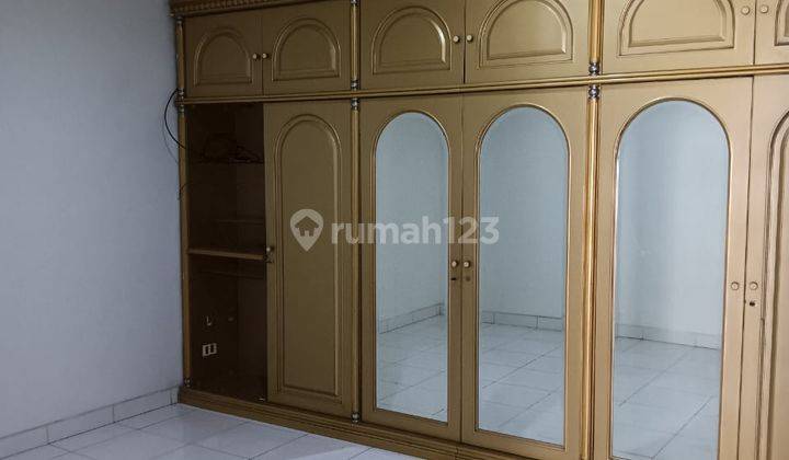 Rumah Taman Lingkar Bagus  daerah tenang ada kitchen set 5