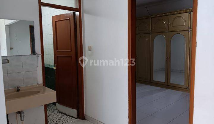 Rumah Taman Lingkar Bagus  daerah tenang ada kitchen set 6