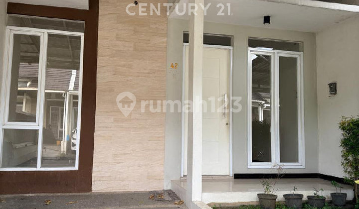 Rumah Minimalis , Bersih , Nyaman , Siap Huni