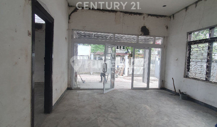 Rumah Utk Kafe/klinik Disayap Burangrang Rumah Utk Kafe/klinik Disayap Burangrang