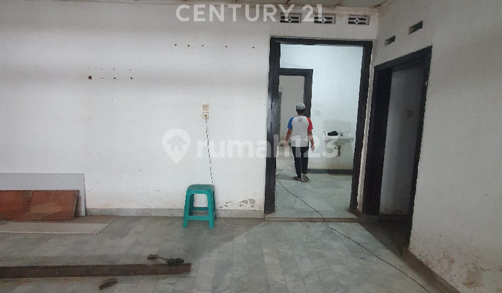 Rumah Utk Kafe/klinik Disayap Burangrang 2