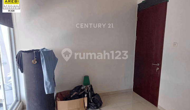 Quick Sale 2-Storey Minimalist House Mekar Wangi Bandung 2