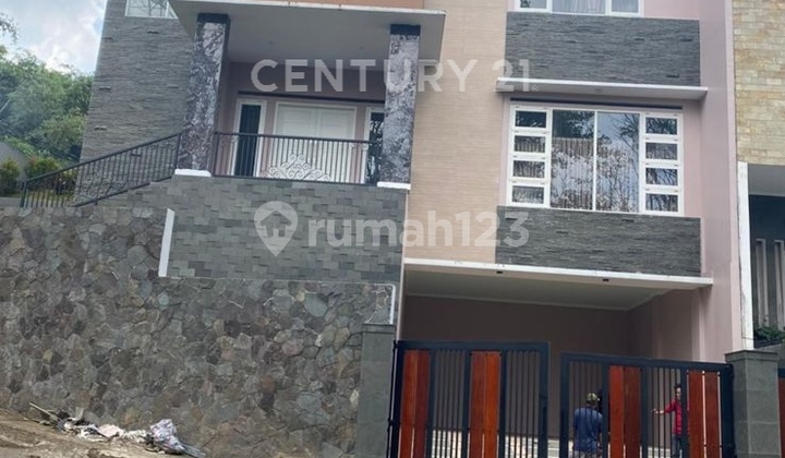 Rumah Tinggal Siap Huni Daerah Citra Green