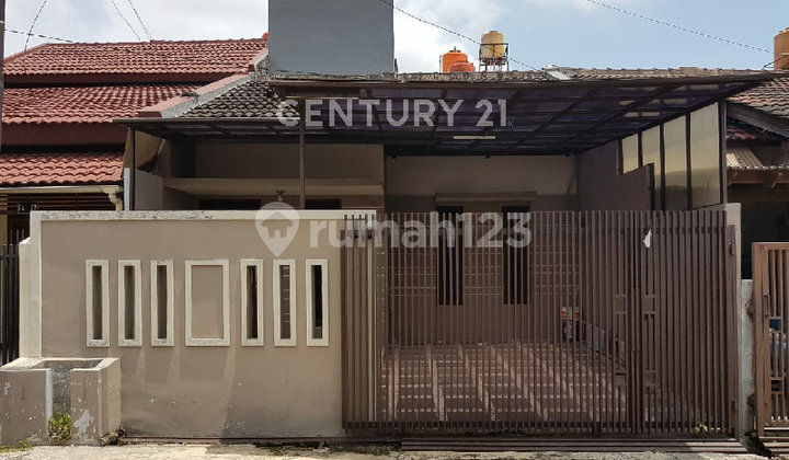 Rumah Nyaman Siap Huni di Taman Holis Indah Rumah Nyaman Siap Huni di Taman Holis Indah