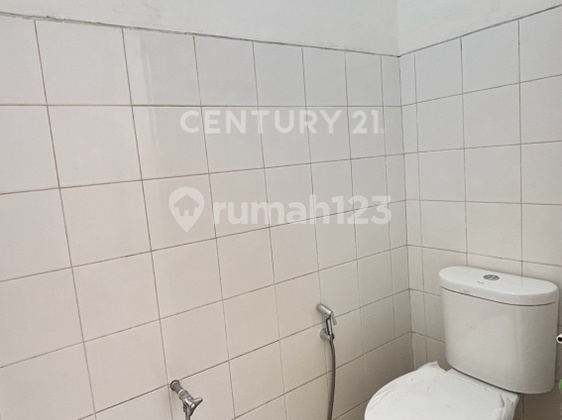 Ready-to-Use 2-Story Shophouse in Kosambi Area, Bandung