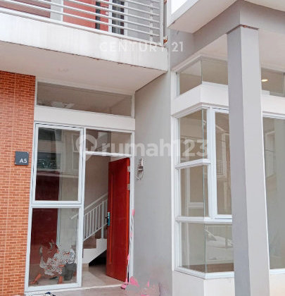 Rumah Siap Huni Bangunan 2 Lantai Dilingkungan Nyaman Kbb.