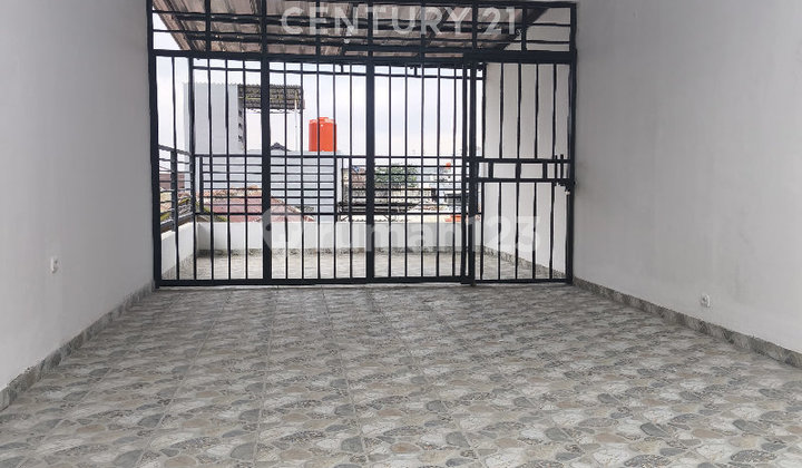 Rumah Sayap Pagarsih 3 Lantai Bagus Siap Huni