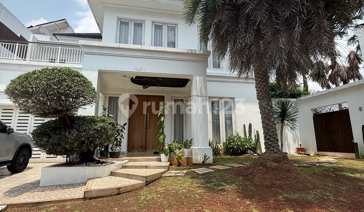 Nice House with SHM in Bintaro, Kucica Street