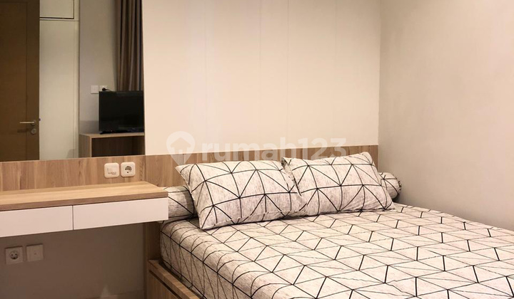 Dijual Apartemen 3 Bedroom Full Furnished | The Suites - Taman Anggrek Residence  6