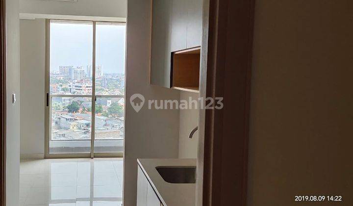 Apartemen Taman Anggrek Residence Tipe Studio Semi Furnished Jakarta Barat 1