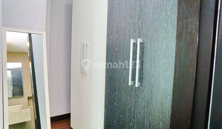 Dijual Apartemen 2 Bedroom Bentuk Loft Full Furnished | Satu8 Residence 11