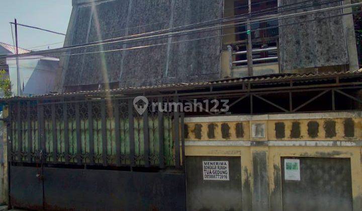 Dijual Rumah, Hitung Tanah Saja di Green Ville 2