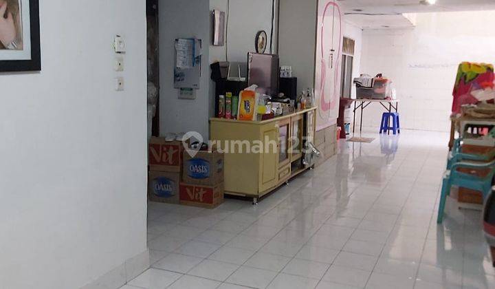 Dijual Rumah di Taman Ratu 2