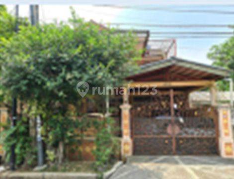 Dijual Rumah 2 Lantai di Meruya Utara 2