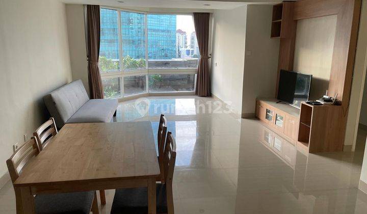 Disewakan Apartemen 2 Bedroom Semi Furnished Taman Anggrek Condominium 1