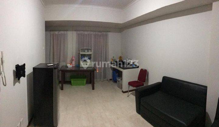 Disewakan Apartemen 2 Bedroom Full Furnished | Royal Mediterania Garden 1