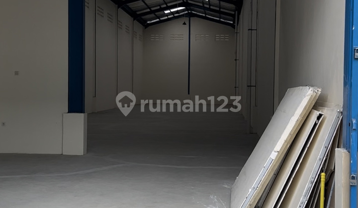 HANYA TINGGAL 1 UNIT SAJA Ukuran KECIL | Disewakan 3 Unit Gudang Ukuran Kecil & 1 Unit Gudang Ukuran Besar | Karawaci 2