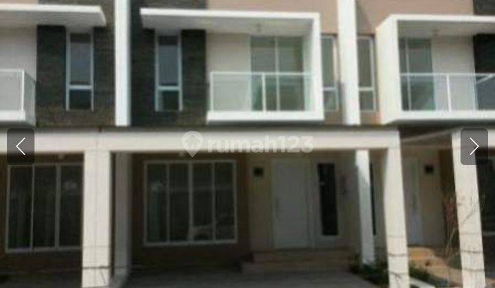 Dijual Rumah 2 Lantai Unfurnished di Green Puri 1