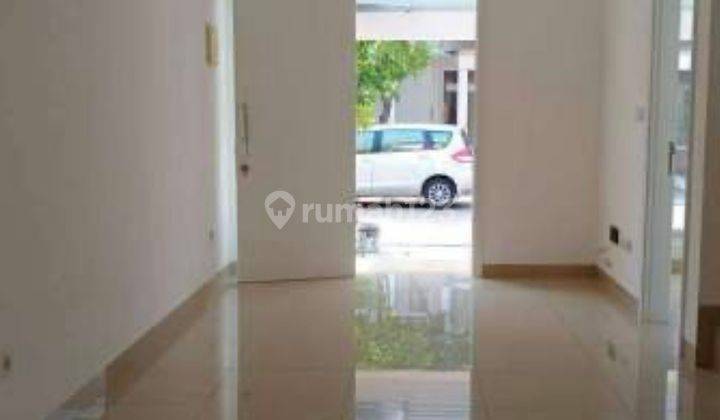 Dijual Rumah 2 Lantai Unfurnished di Green Puri 2