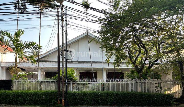 Dijual Rumah di Kawasan Élite Menteng 1