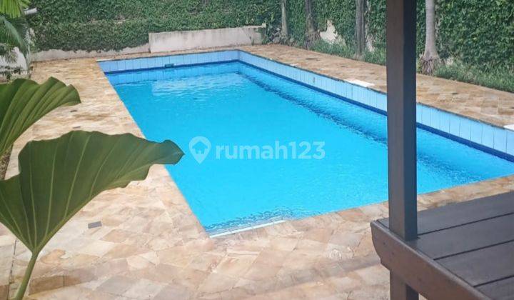 Rumah Kemang Timur 2 Lantai Ada Kolam Renang Jakarta Selatan 1