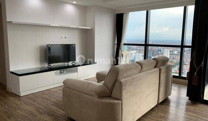 Apartemen The Peak 3 Bedroom Full Furnished Ada Private Lift Surabaya 2