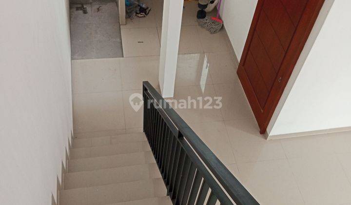 Rumah 2 Lantai Di Kalisari Jakarta Timur  2