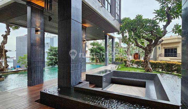 Rumah Mewah Full Marmer Ada Private Pool di Pantai Mutiara 2