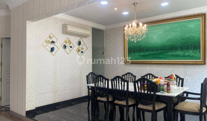 Rumah Hoek Bagus Siap Huni Luas 340m2 Furnished di Pluit Permai, Jakarta Utara 2