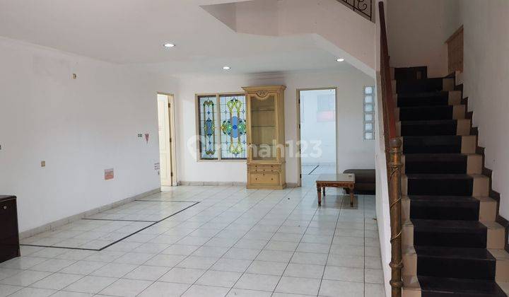 Dijual Rumah 2 Lantai di Provence, Bsd City 9
