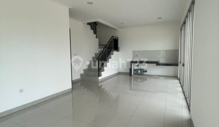 For Rent - 2-Storey House Pik2 Size 8X10m² 2