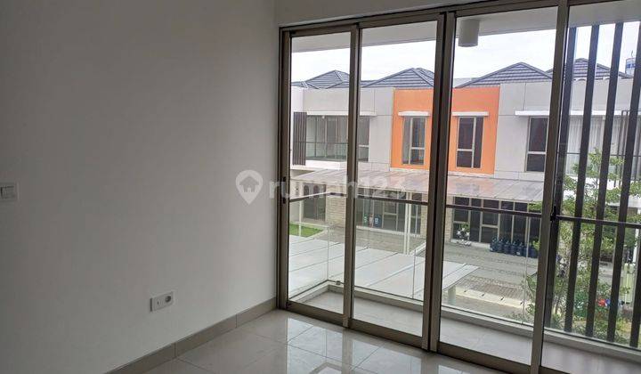 Disewakan Rumah 2 Lantai PIK 2, Murah dan Luas, 80 sqm 2