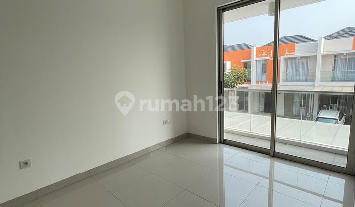 Rumah 2 Lantai di Pantai Indah Kapuk, Jakarta Utara